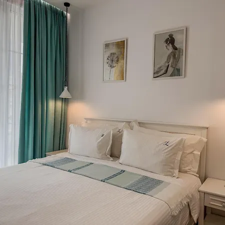 Apartament Lalas 4 *